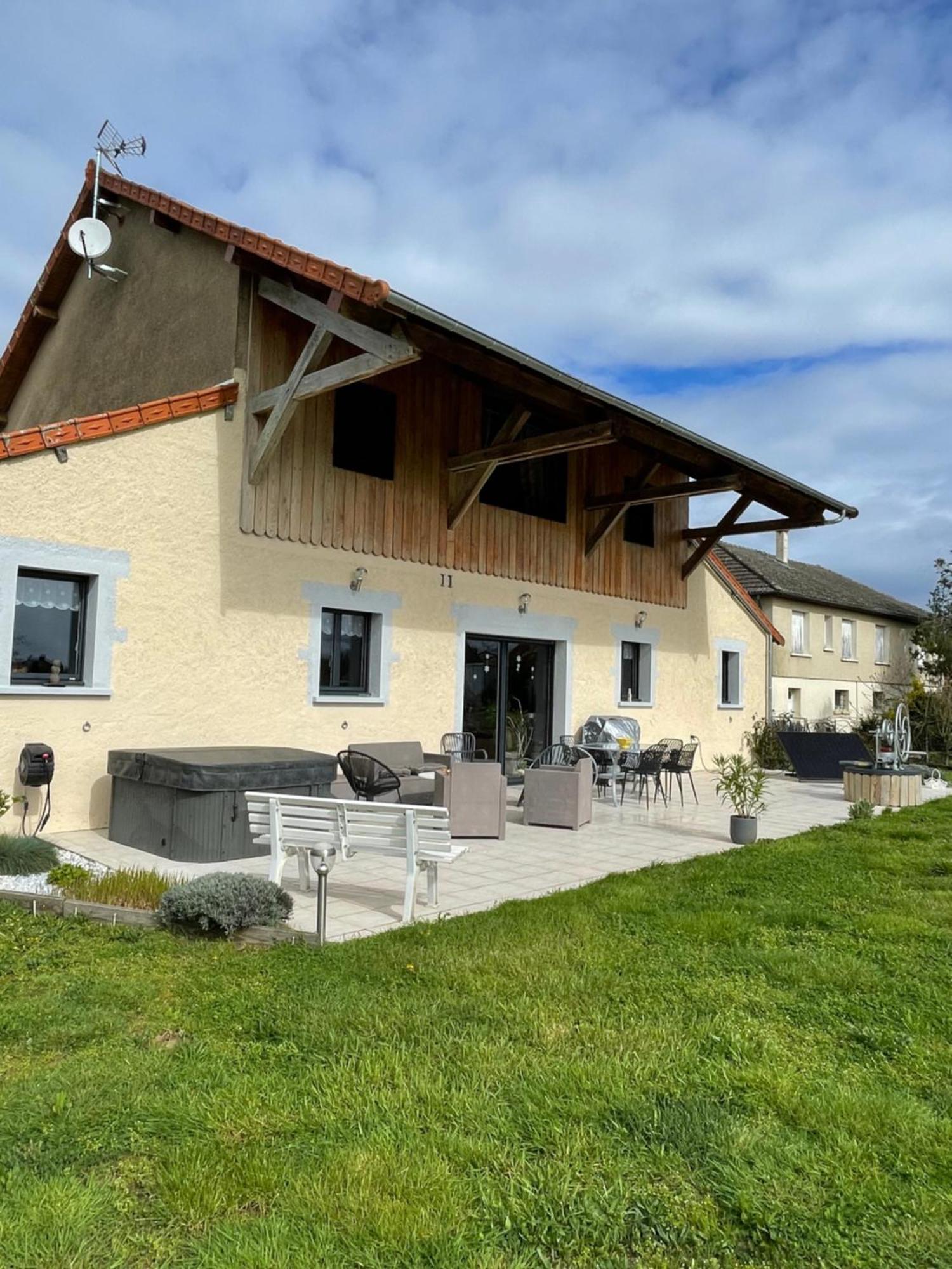 La Guette Bed & Breakfast Cercy-la-Tour Bagian luar foto